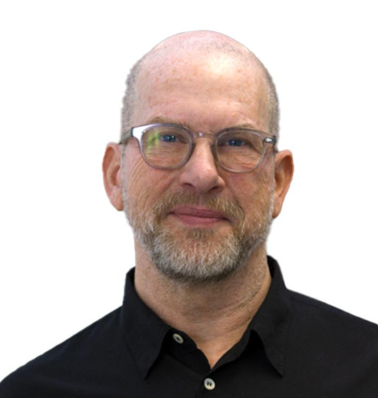 portrait of Scott Elliott