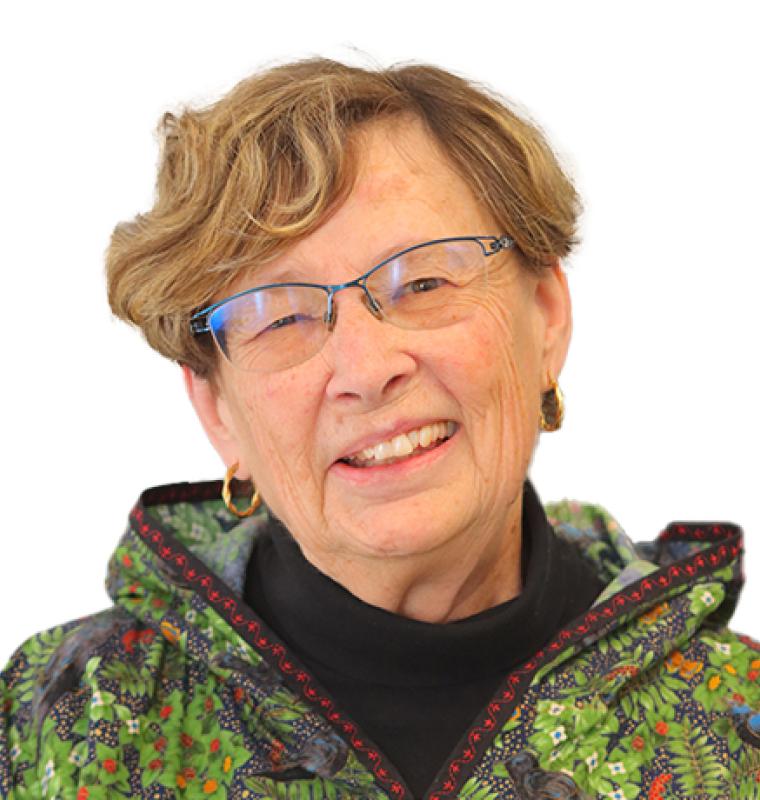 portrait of Lesley Carberry