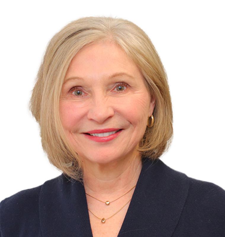 portrait of Linda Dabros