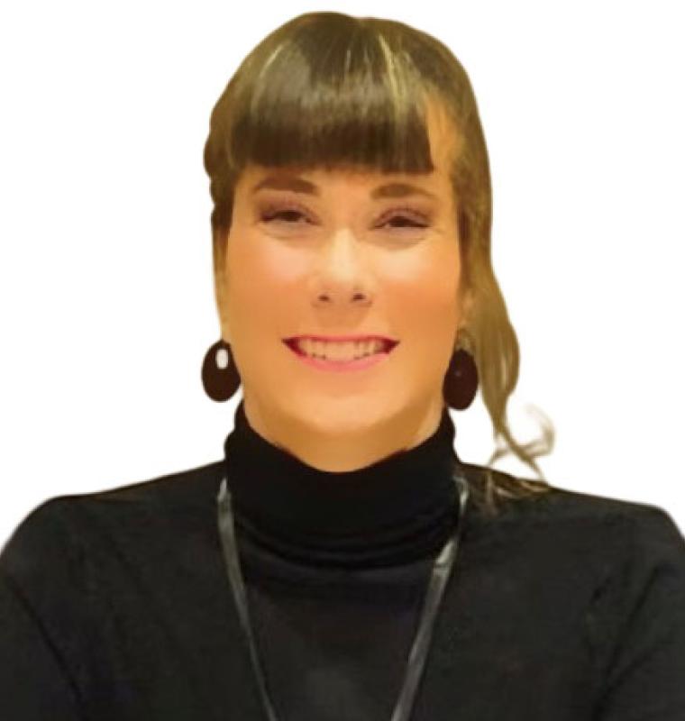 headshot of Susan Russell-Csanyi