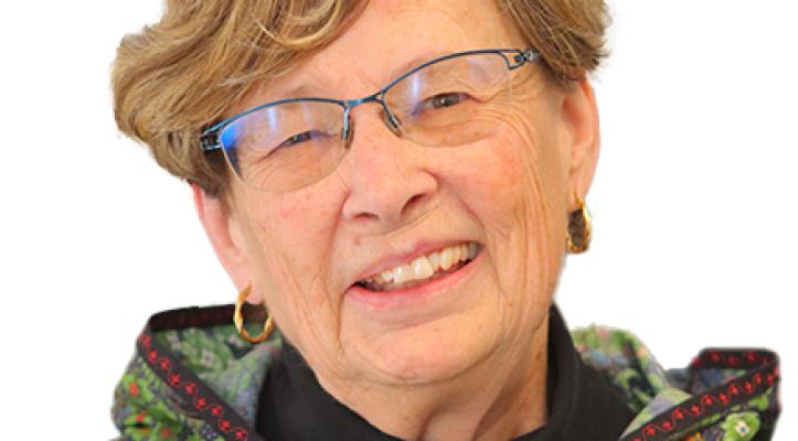 portrait of Lesley Carberry